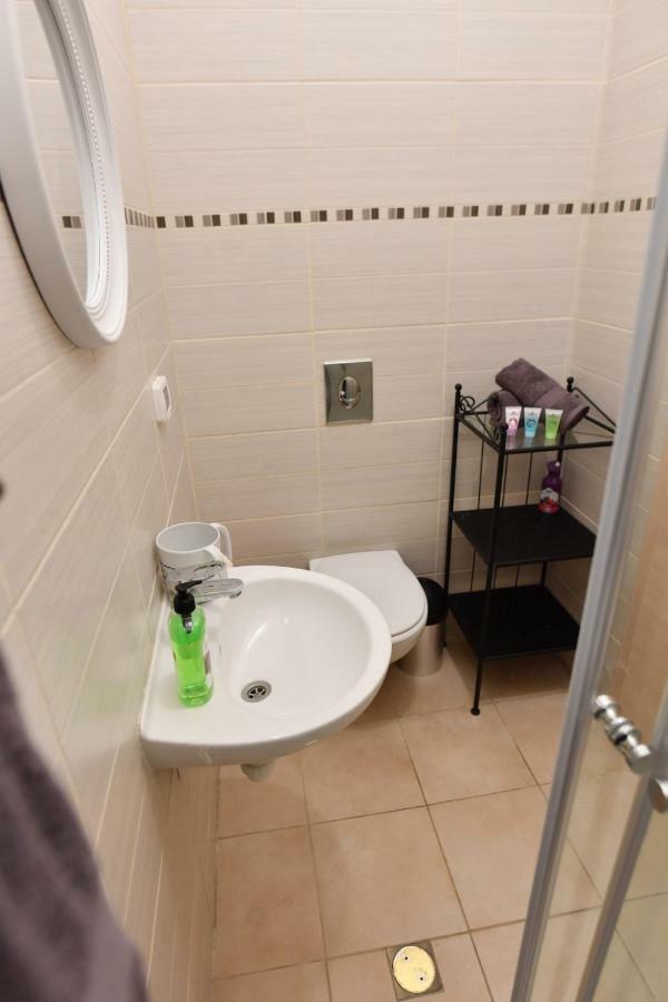 Saidoff, Amazing 4 Bedroom 3 Bath In City Center, Pool, Parking!!! 예루살렘 외부 사진
